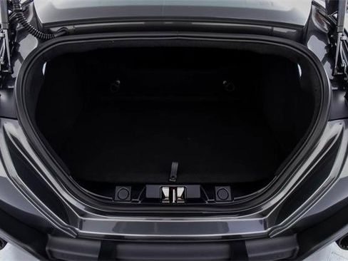 Certified 2024 Ferrari Roma image 22