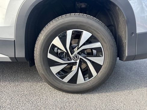 New 2026 Volkswagen Tiguan S image 14
