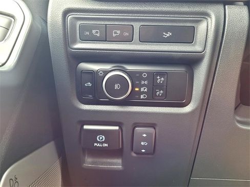 Certified 2023 Ford F150 Lariat image 20