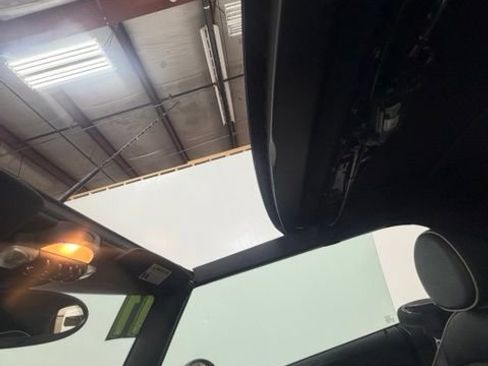 Used 2011 MINI Cooper S FWD image 21