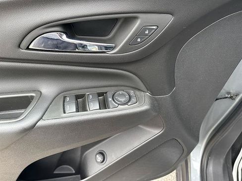 Certified 2024 Chevrolet Equinox LT w/ LPO, Floor Liner Package FWD image 43