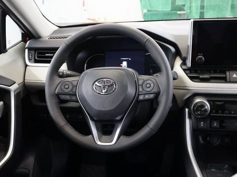 New 2025 Toyota RAV4 XLE image 13
