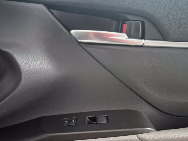 Certified 2024 Toyota Camry LE FWD image 32