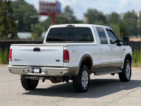 Used 2005 Ford F250 XL AWD/4WD image 9