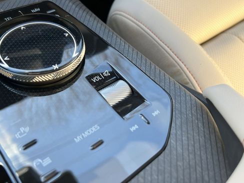 New 2026 BMW X3 xDrive30 w/ Premium Package image 15