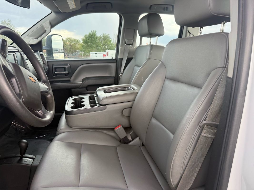 Used 2015 Chevrolet Silverado 2500 W/T AWD/4WD image 30