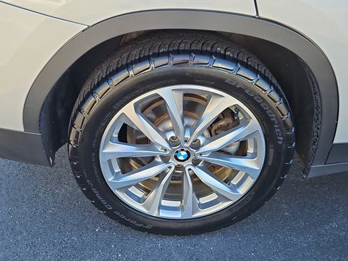 Used 2019 BMW X3 xDrive30i w/ Premium Package image 33