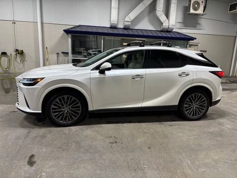 Used 2024 Lexus RX 350 350h Luxury image 4