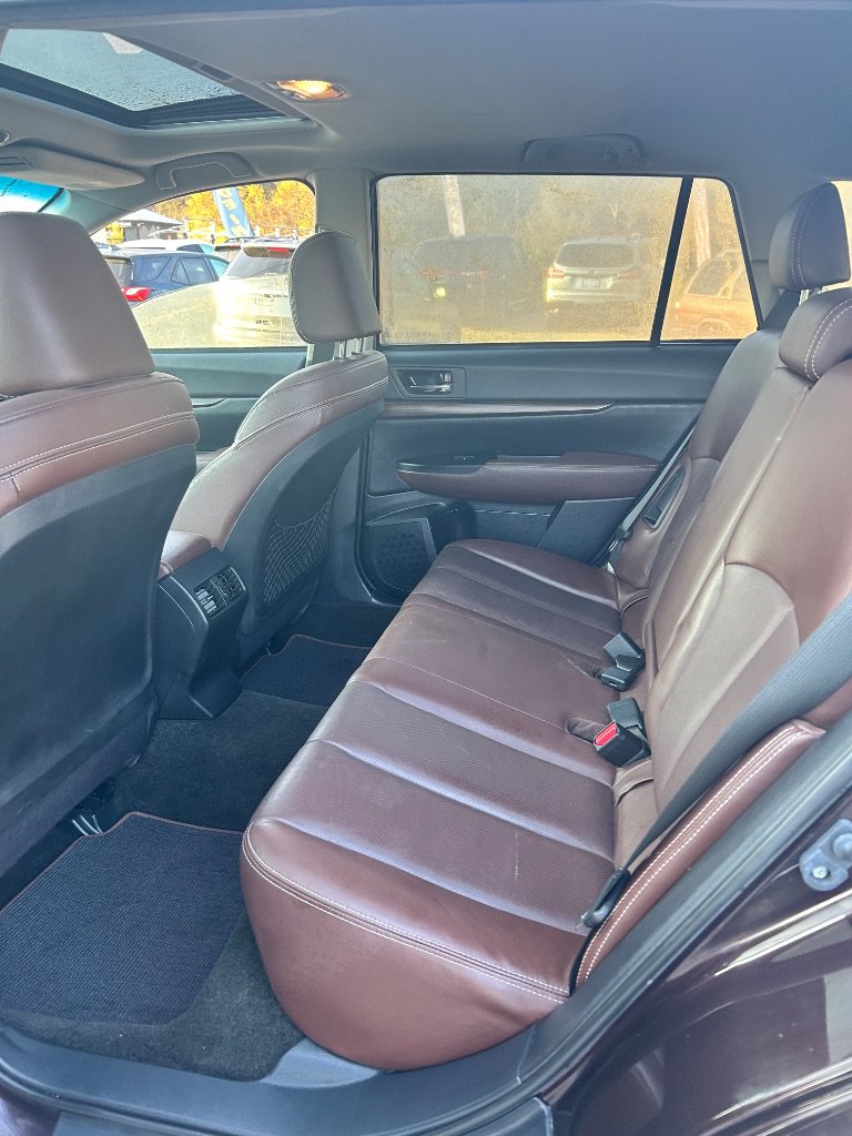Used 2013 Subaru Outback 2.5i Limited AWD/4WD image 7