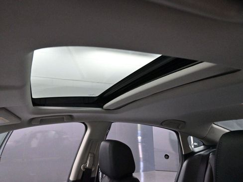 Used 2020 Honda Civic EX-L image 27