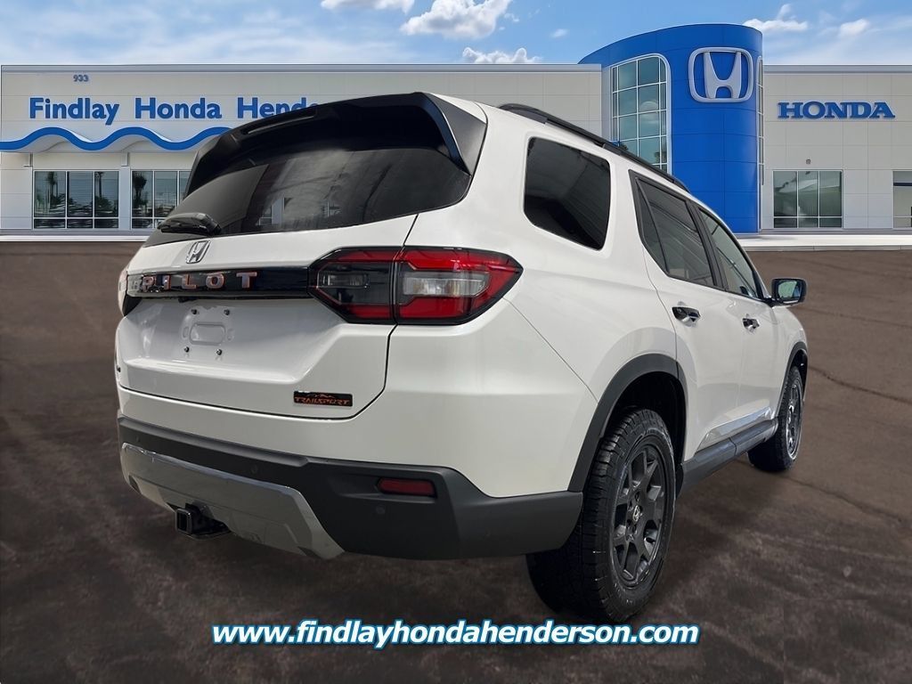 New 2026 Honda Pilot TrailSport image 5