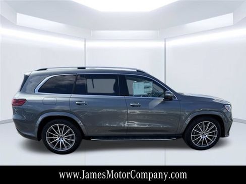 Certified 2026 Mercedes-Benz GLS 450 4MATIC image 5