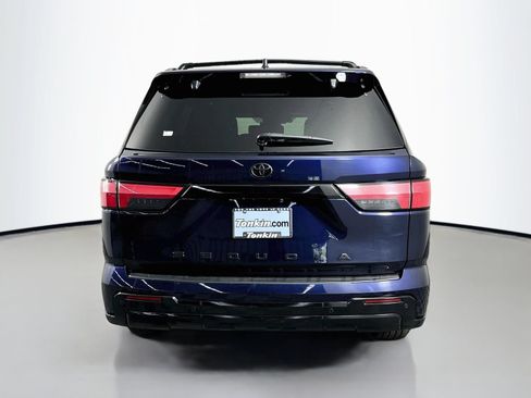 Certified 2024 Toyota Sequoia Platinum AWD/4WD image 6