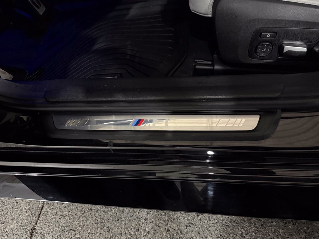 Used 2022 BMW M3 RWD image 23