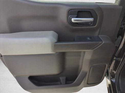 Used 2019 Chevrolet Silverado 1500 LT w/ Texas Edition RWD image 10