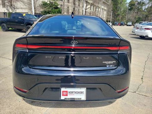 Certified 2026 Toyota Prius XLE image 5