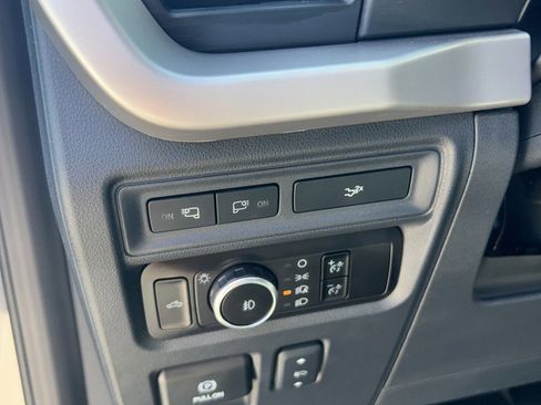 Used 2023 Ford F150 XLT w/ Equipment Group 302A High AWD/4WD image 21