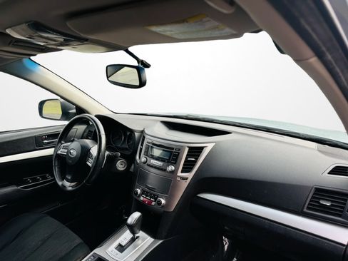 Used 2013 Subaru Outback 2.5i Premium AWD/4WD image 15