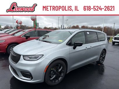 New 2026 Chrysler Pacifica Limited