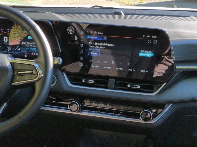 Used 2025 Chevrolet Equinox LT FWD image 17