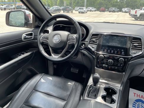 Used 2022 Jeep Grand Cherokee Limited AWD/4WD image 34