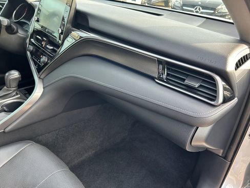 Used 2022 Toyota Camry XSE w/ Navigation Package image 26