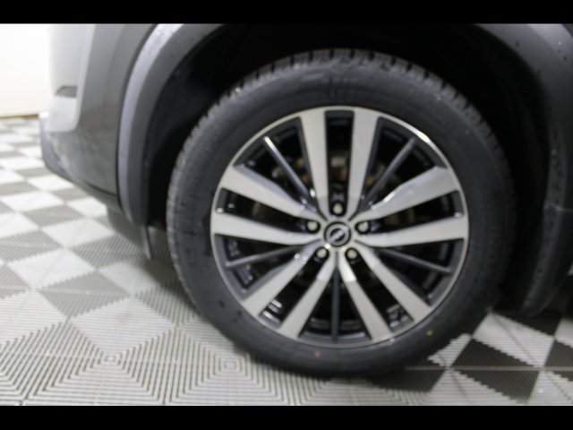 Used 2022 Nissan Pathfinder Platinum AWD/4WD image 29