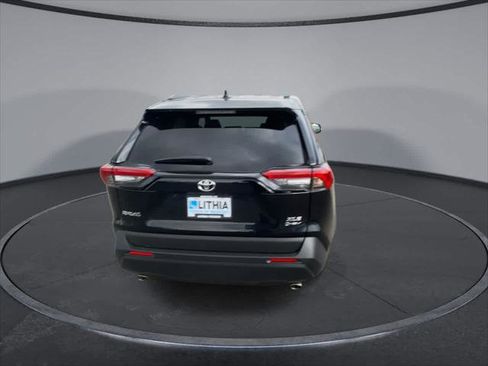 Certified 2025 Toyota RAV4 XLE AWD/4WD image 7