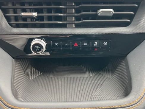 Used 2026 Ford Explorer Tremor AWD/4WD image 38