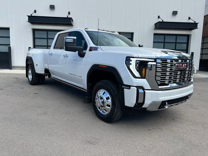 Used 2025 GMC Sierra 3500 Denali w/ Denali Reserve Package