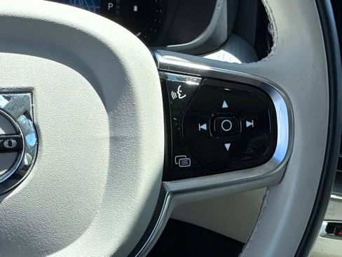 Used 2023 Volvo XC60 B5 Plus w/ Climate Package FWD image 26