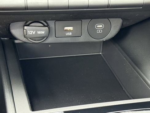 New 2026 Hyundai Elantra SE FWD image 24