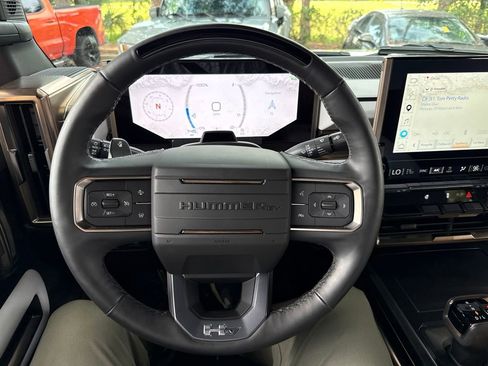 Used 2025 GMC Hummer EV 3X AWD/4WD image 67