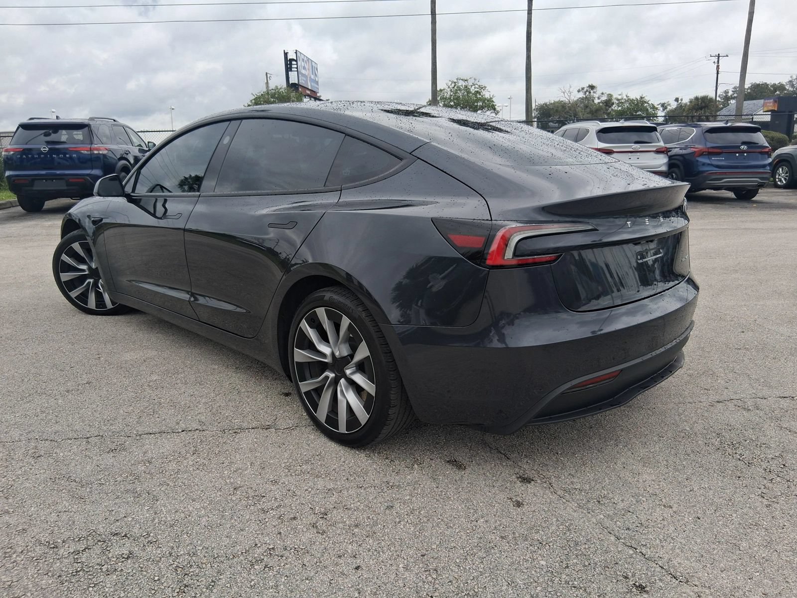 Used 2024 Tesla Model 3 Long Range AWD/4WD image 4
