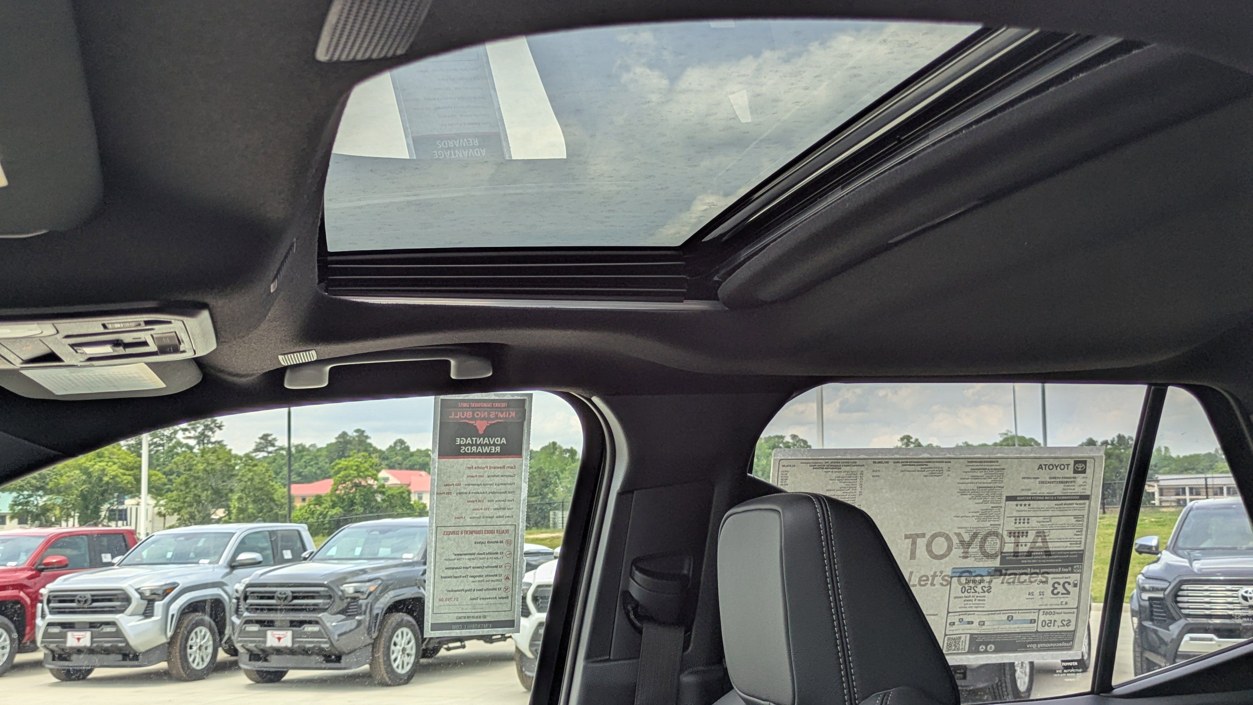 New 2026 Toyota 4Runner Limited AWD/4WD image 12