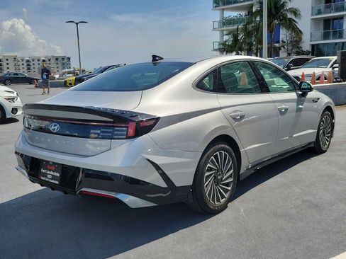 Used 2024 Hyundai Sonata SEL FWD image 12