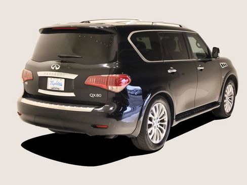 Used 2016 INFINITI QX80 4WD w/ 22" Wheel Package image 6