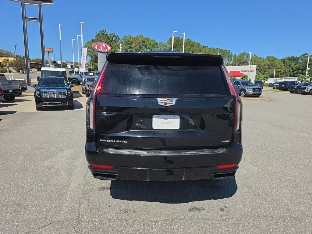 Used 2023 Cadillac Escalade Sport AWD/4WD image 6