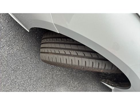 Used 2024 Nissan Altima 2.5 SV FWD image 25