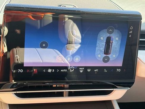 New 2026 Lincoln Nautilus Reserve AWD/4WD image 20
