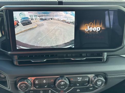 New 2026 Jeep Wrangler Unlimited Rubicon image 44