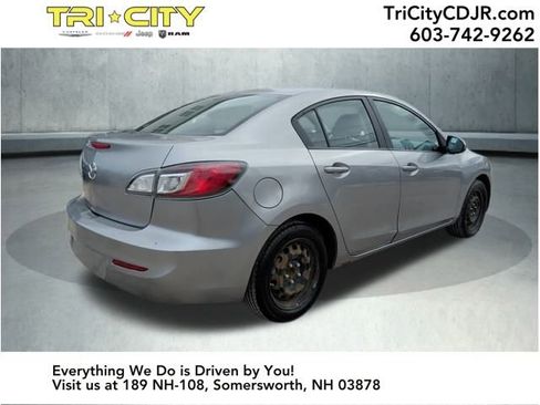 Used 2012 MAZDA MAZDA3 i Sport image 5