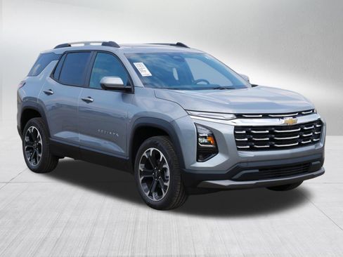 New 2027 Chevrolet Equinox LT w/ Convenience Package II AWD/4WD image 7