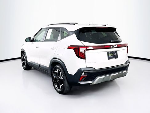 Used 2025 Kia Seltos S image 5