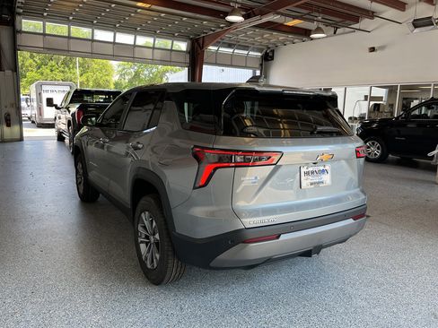 New 2026 Chevrolet Equinox LT FWD image 6