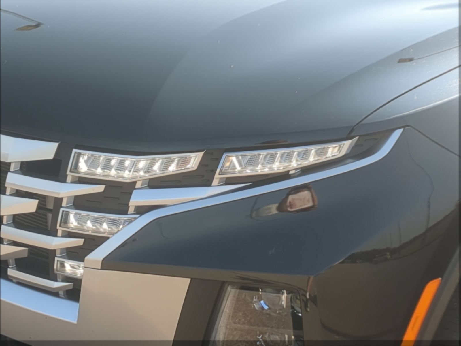 Used 2022 Hyundai Santa Cruz SEL Premium AWD/4WD image 9