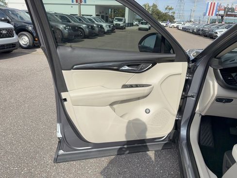 Used 2022 Buick Envision Preferred image 7