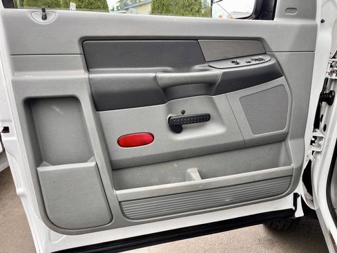 Used 2008 Dodge Ram 5500 Truck 4X4 2dr Regular Cab w/ PWR Accessory Group image 15