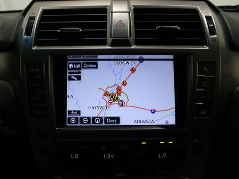 Used 2016 Lexus GX 460 Luxury w/ Preferred Accessory Package AWD/4WD image 16