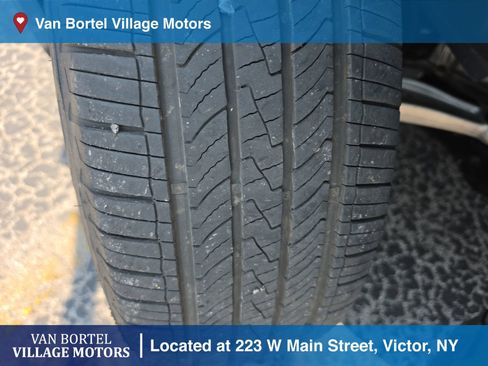Used 2022 Subaru Outback Limited AWD/4WD image 32